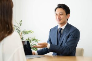 來住崇右弁護士